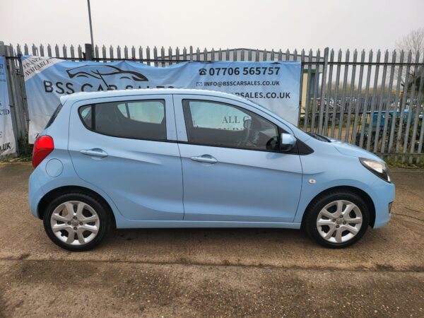 VAUXHALL VIVA 1.0 SE 5dr [A/C] 2015 (15) - Image 4