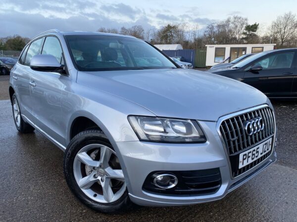 AUDI Q5 2.0 TDI [190] Quattro SE 5dr S Tronic 2015 (65)