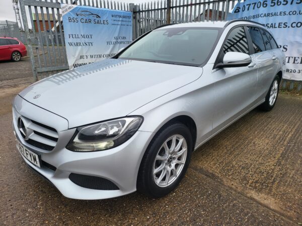 MERCEDES-BENZ C CLASS C220d SE 5dr 9G-Tronic 2017 (67) - Image 22