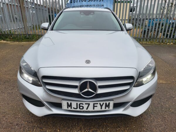 MERCEDES-BENZ C CLASS C220d SE 5dr 9G-Tronic 2017 (67) - Image 8