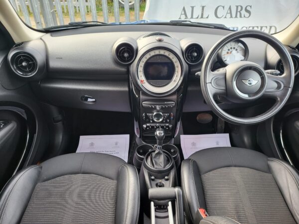 MINI COUNTRYMAN 2.0 Cooper D ALL4 5dr Auto 2013 (63) - Image 16