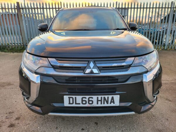 MITSUBISHI OUTLANDER 2.0 PHEV 4Work GX3h+ Auto - Image 18