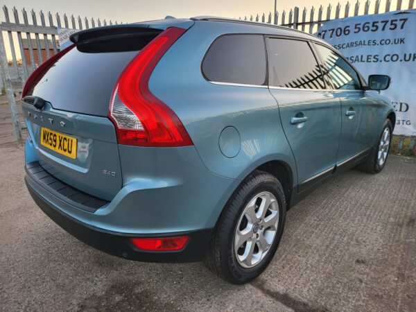 VOLVO XC60 2.4D 175 SE Lux Premium 5dr Geartronic AUTO 2009 (59) - Image 26