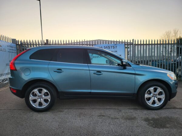 VOLVO XC60 2.4D 175 SE Lux Premium 5dr Geartronic AUTO 2009 (59) - Image 24