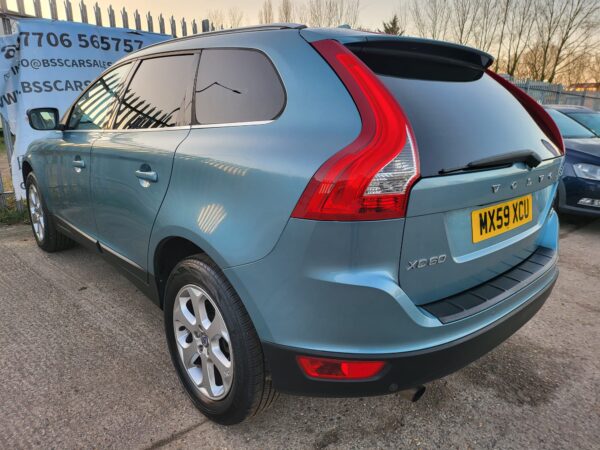 VOLVO XC60 2.4D 175 SE Lux Premium 5dr Geartronic AUTO 2009 (59) - Image 7