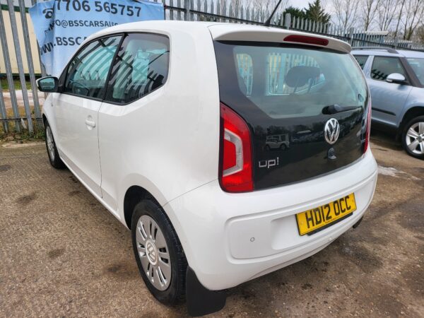 VOLKSWAGEN UP 1.0 BlueMotion Tech Move Up 3dr 2012 (12) - Image 22