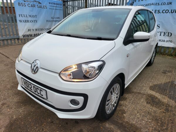 VOLKSWAGEN UP 1.0 BlueMotion Tech Move Up 3dr 2012 (12) - Image 3