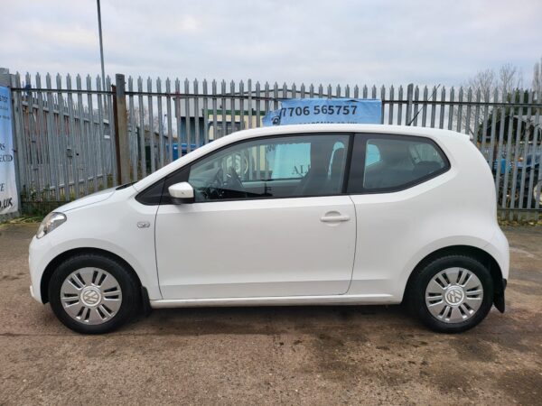 VOLKSWAGEN UP 1.0 BlueMotion Tech Move Up 3dr 2012 (12) - Image 21