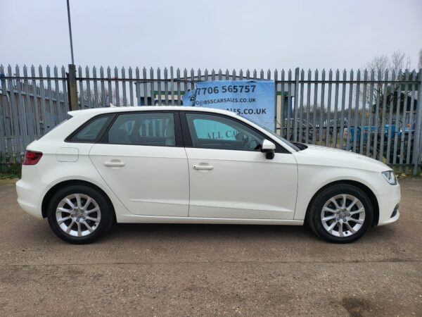 2013 AUDI A3 2.0 TDI SE 5dr 2013 (13) - Image 4