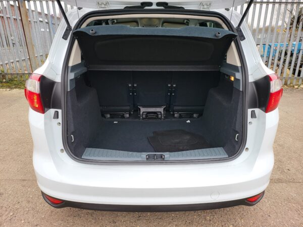 FORD C-MAX 2.0 TDCi Titanium 5dr 2013 (63) - Image 11