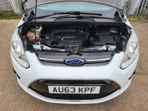 FORD C-MAX 2.0 TDCi Titanium 5dr 2013 (63) - Image 10