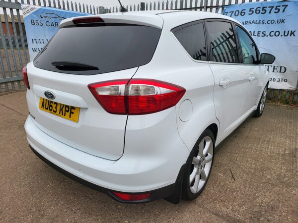 FORD C-MAX 2.0 TDCi Titanium 5dr 2013 (63) - Image 25