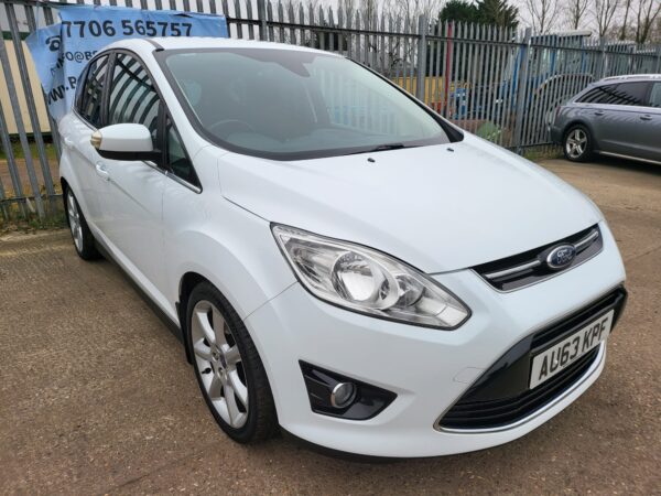 FORD C-MAX 2.0 TDCi Titanium 5dr 2013 (63) - Image 29