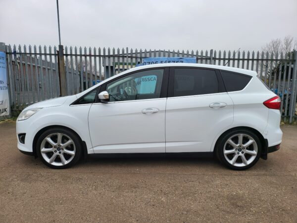 FORD C-MAX 2.0 TDCi Titanium 5dr 2013 (63) - Image 24