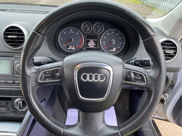 AUDI A3 2.0 TDI Sport 5dr 2012 (12) - Image 17