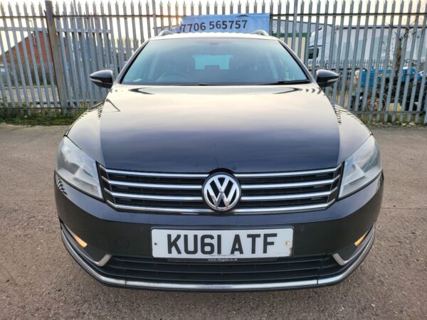 VOLKSWAGEN PASSAT 2.0 TDI 170 Bluemotion Tech Sport 5dr DSG AUTO 2011 (61) - Image 8