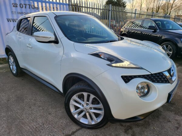 NISSAN JUKE 1.5 dCi Acenta Premium 5dr 2014 (64) - Image 23