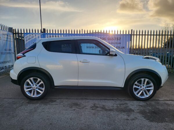 NISSAN JUKE 1.5 dCi Acenta Premium 5dr 2014 (64) - Image 4