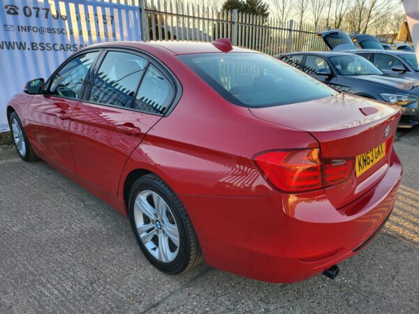 BMW 3 SERIES 320d Sport 4dr Step Auto 2013 (63) - Image 28